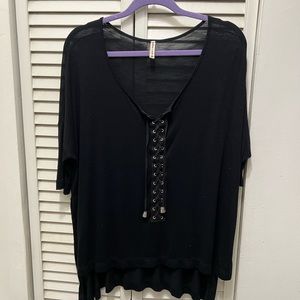 Emma and Sam Black soft and thin shirt  laced up front. Very cute short sleeve